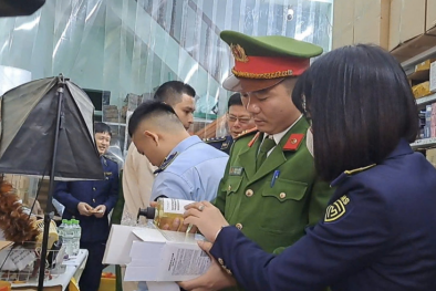 Bắc Giang: Xử phạt hộ kinh doanh 27.044 đơn vị sản phẩm 13Win21 con - Tri ân hội viên mỗi tháng 2000 tỷ không có chứng từ hợp pháp